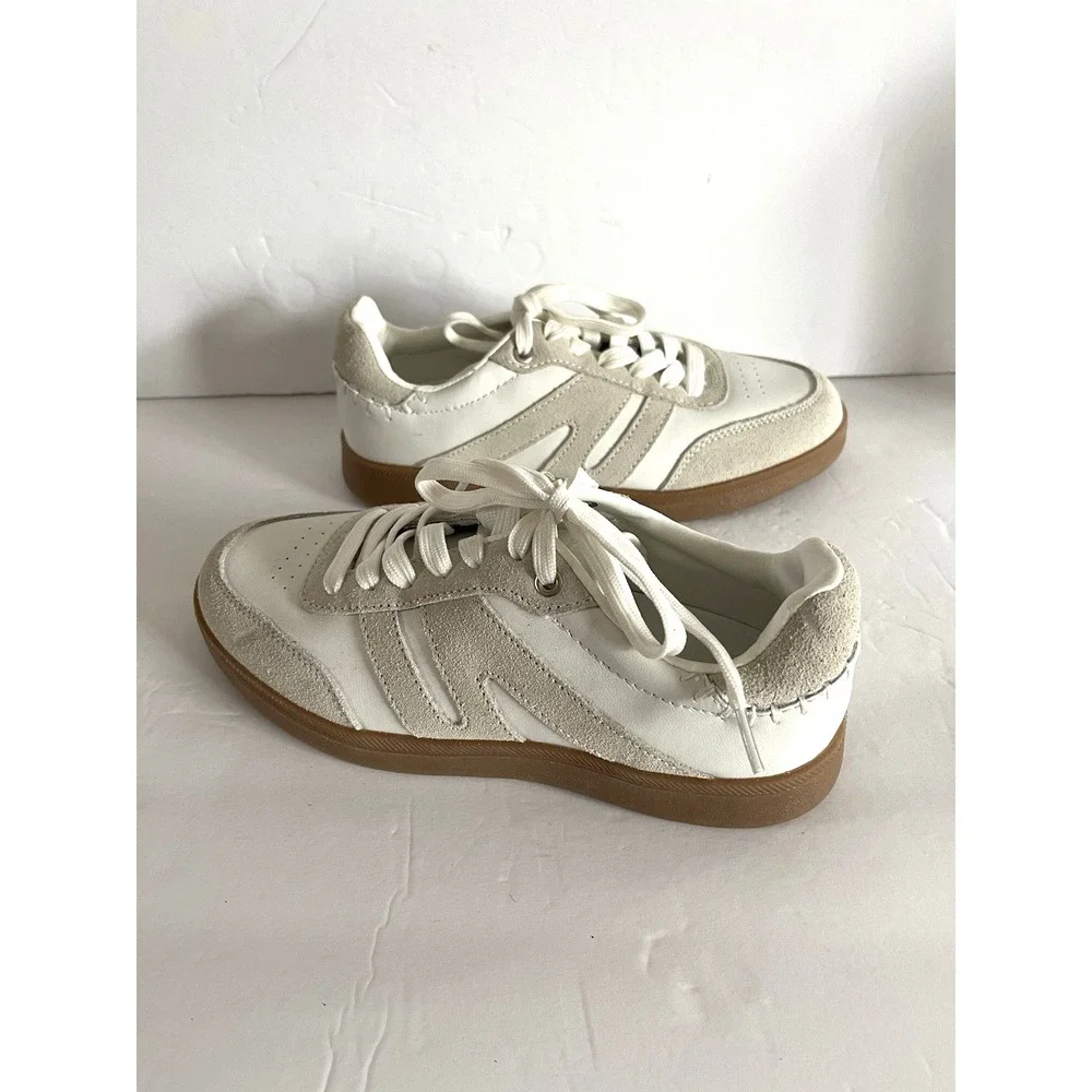 Lucky Step Air Cooled Classic Retro Preppy White Sneaker 7 Minimalist Clean Girl